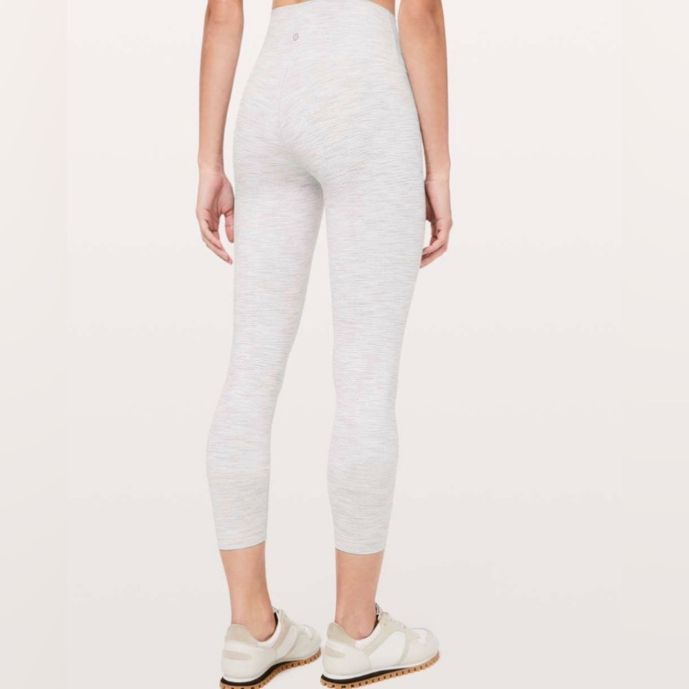 Lululemon Wunder Under High-Rise 7/8 - Picture 2 of 7